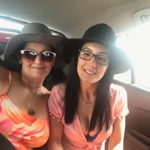 Meet your Posher, Areli